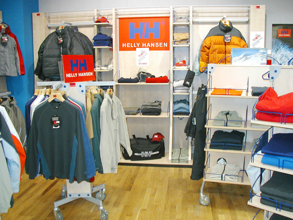 Helly Hansen - vybavení obchodu, design obchodu