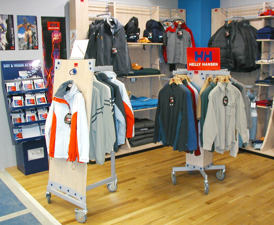 Helly Hansen - vybavení obchodu, design obchodu