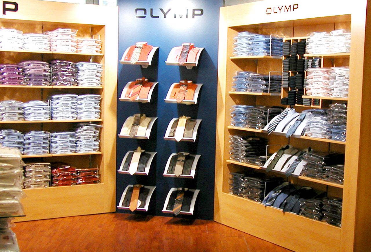 Dům značkové módy - vybavení obchodu, design obchodu