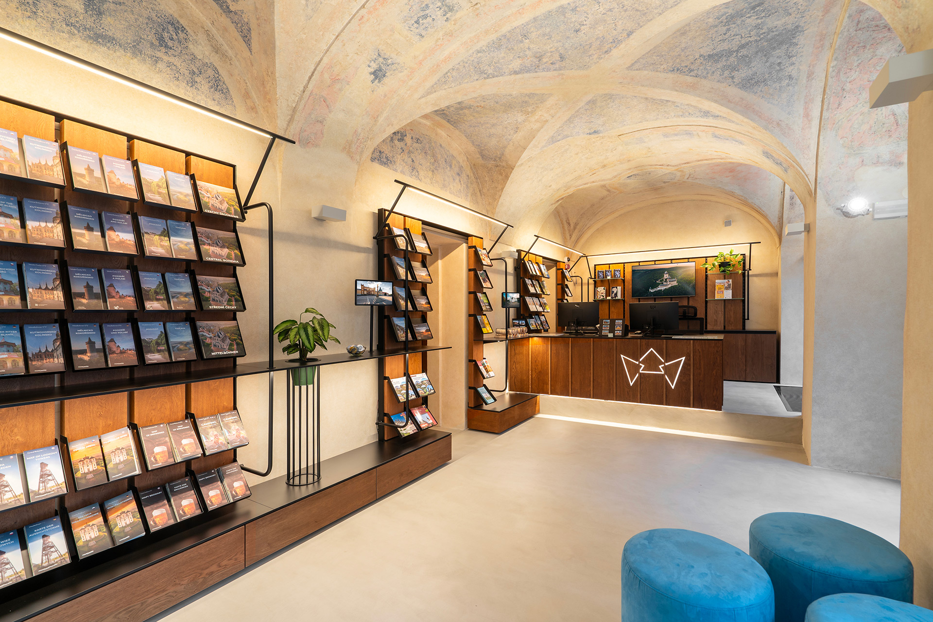 SCCR: STŘEDOČESKÁ CENTRÁLA OBCHODNÍHO RUCHU